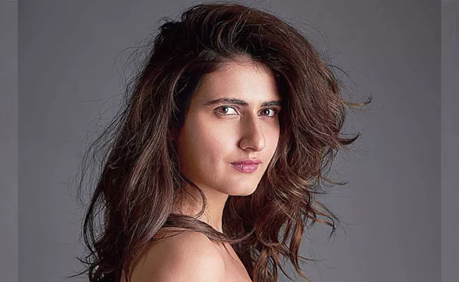 Dangal Actress Fatima Sana Shaikh Was Molested At The Age Of 3 - Sakshi