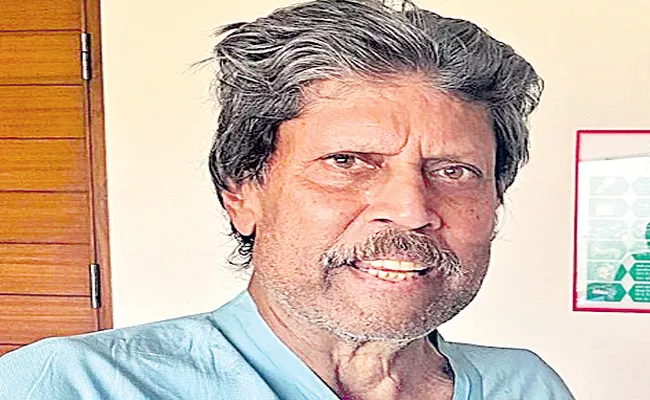 Kapil Dev in good health appears in video - Sakshi