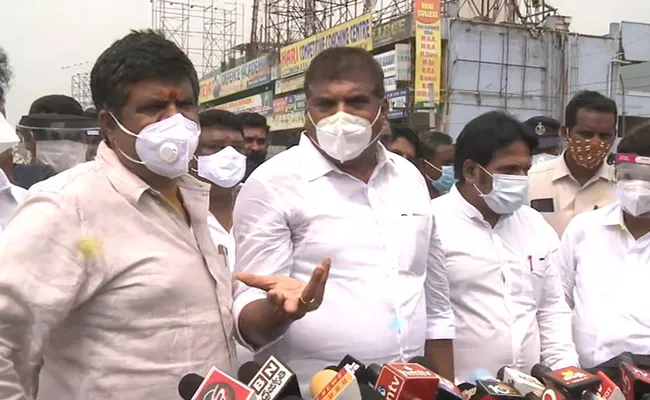 Bosta Satyanarayana inspects NAD flyover works in Visakhapatnam - Sakshi