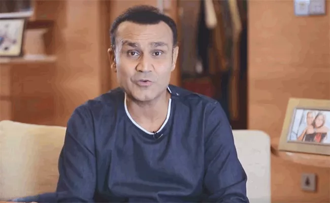 Virender Sehwag Trolls RR For Buying Jaydev Unadkat And Robin Uthappa - Sakshi