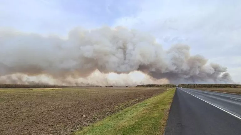 Huge Blaze Breaks Out at Munitions Depot in Russia Ryazan Region - Sakshi