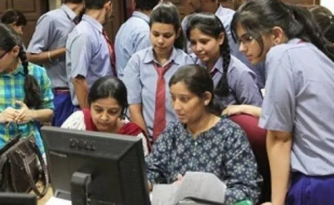 Confusion In Telangana EAMCET Results 2020 - Sakshi