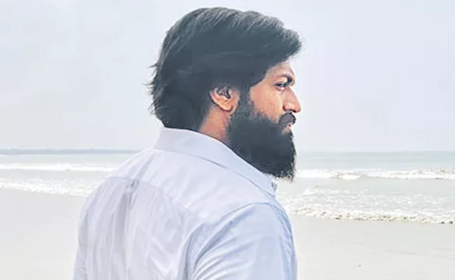 Yash starts shooting for KGF 2 - Sakshi