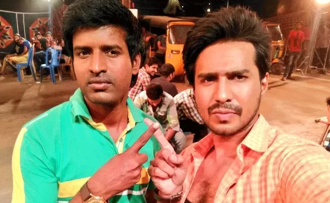 Vishnu Vishal Reacts Actor Soori Complaint Over Father Duping Him - Sakshi