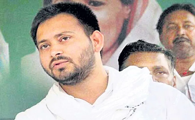 5 reasons why Tejashwi Yadav led Grand Alliance lost in Bihar - Sakshi