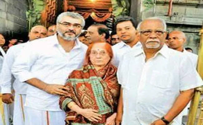 Ajiths Photo With His Parents Went Viral On Social Media - Sakshi