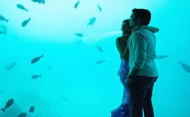 Kajal Aggarwal And Gautam Kitchlu Honeymooning At Underwater Resort - Sakshi