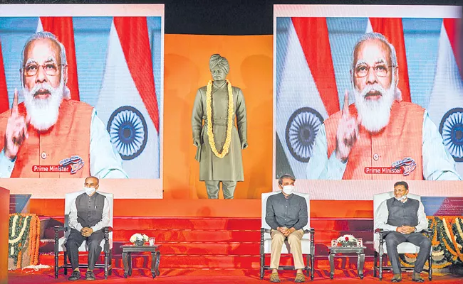 PM Nrendra Modi to unveil life-size statue of Swami Vivekananda on JNU campus - Sakshi