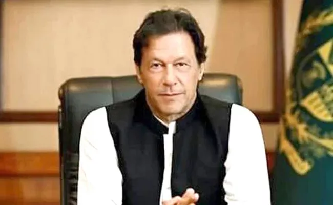 Pakistan PM Imran Khan Greets Hindu People On Diwali - Sakshi