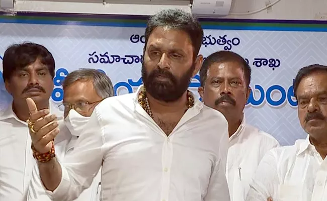 Minister Kodali Nani Fires On Chandrababu - Sakshi