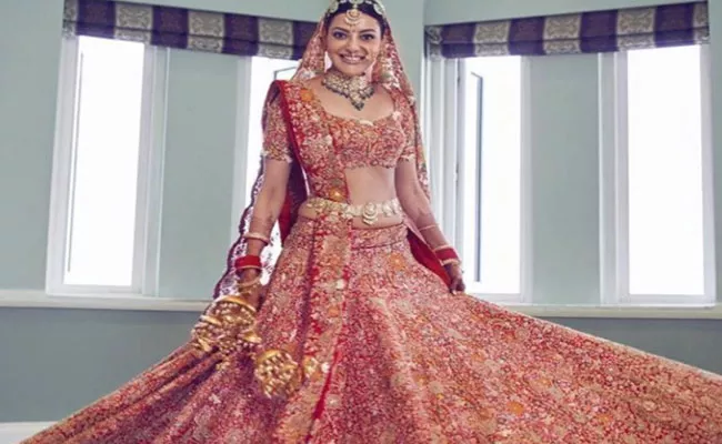 Designer Anamika Khanna Shares About Kajal Aggarwal Wedding Lehenga - Sakshi