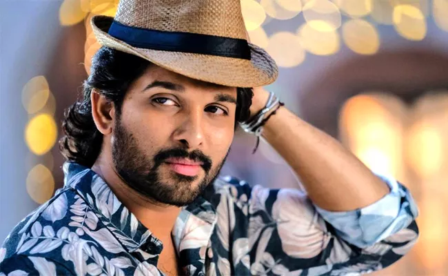 Allu Arjun Julayi Movie Set To Remake In Hindi - Sakshi