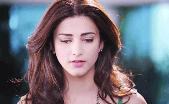 Shruti Haasan Explains Why She Walk Out From Laabam Shooting - Sakshi