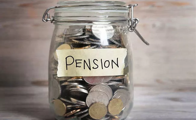 Last date to submit Life Certificate by Central pensioners extended  - Sakshi