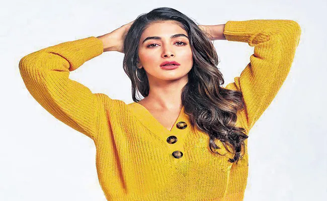 Pooja Hegde talking about her Hit Movies - Sakshi