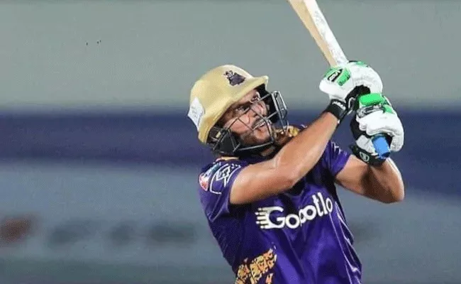 Shahid Afridi Slams Fifty In 20 Balls In LPL - Sakshi