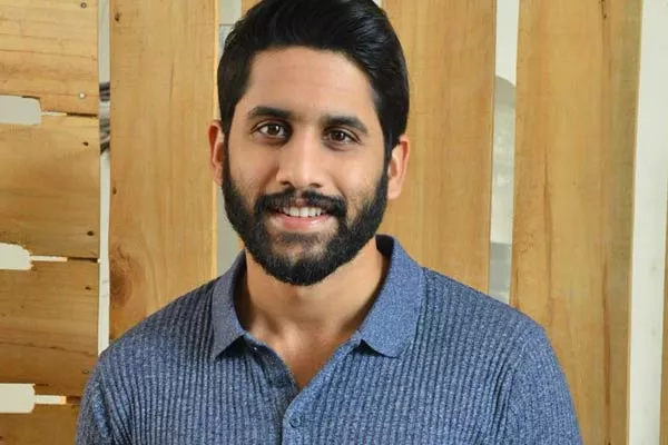 Naga Chaitanya To Romance Three Heroins - Sakshi