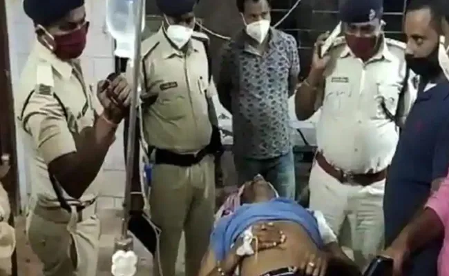 bihar Independent candidate Ravindra shot - Sakshi