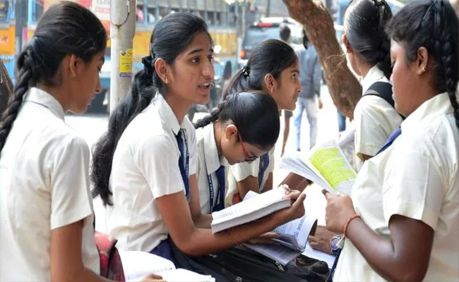 Uddhav Thackeray On Re Opening Of Schools After Diwali - Sakshi