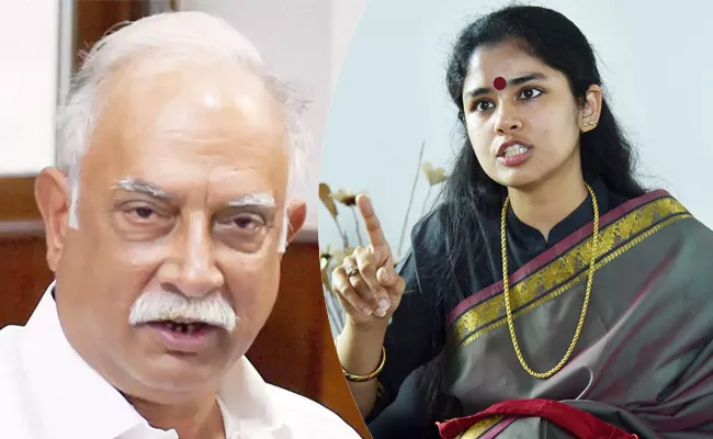 Sanchaita Gajapati Raju Fires On Ashok Gajapati Raju Over His Campaign - Sakshi