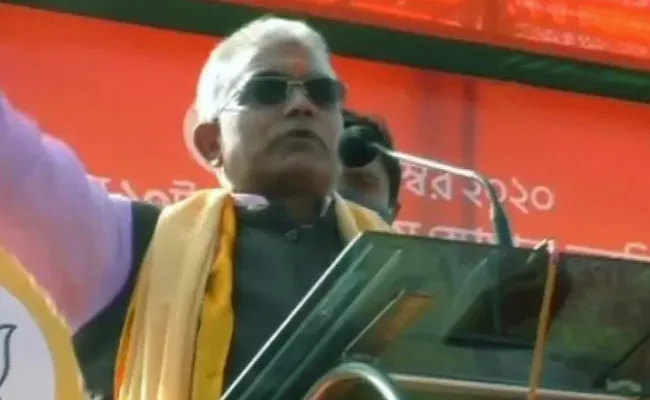 Bengal BJP Chief Dilip Ghosh Broken Limbs Death Threat At Rally - Sakshi