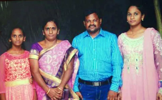 Three Members Of Family Suicide In Madurai - Sakshi