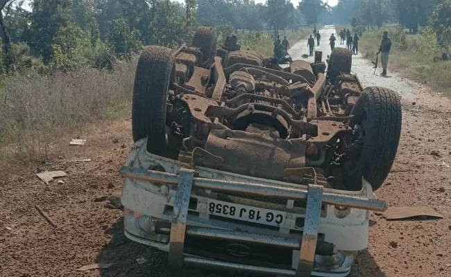 Maoists Blast Landmine Chhattisgarh Bijapur District - Sakshi