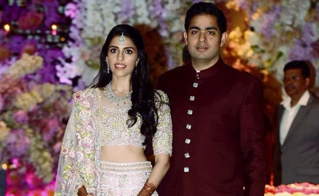 Akash Ambani Shloka Blessed With Baby Boy - Sakshi