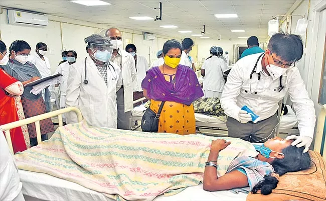 Experts Scramble To Identify Elurus Mystery Disease - Sakshi