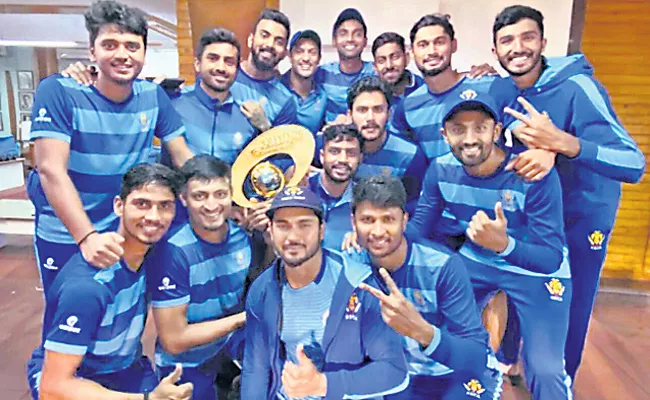 Domestic cricket season to begin with Syed Mushtaq Ali Trophy on January 10 - Sakshi