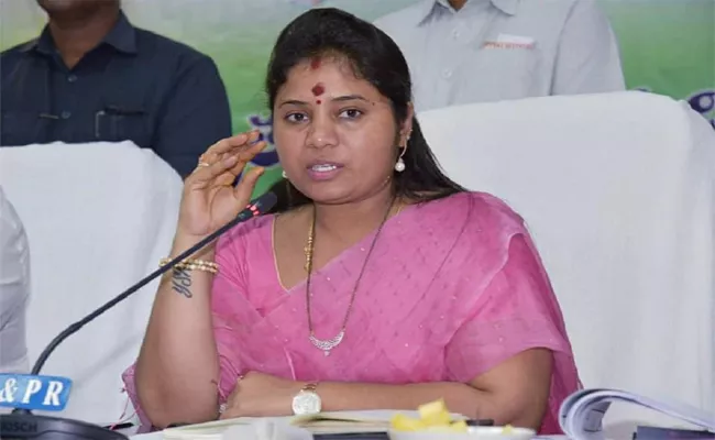 Pushpa Srivani Fires On Chandrababu - Sakshi