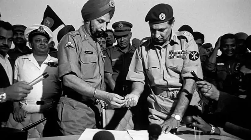 Vijay Diwas Indian Forces Compelled 93000 Pakistani Troops to Accept Defeat - Sakshi