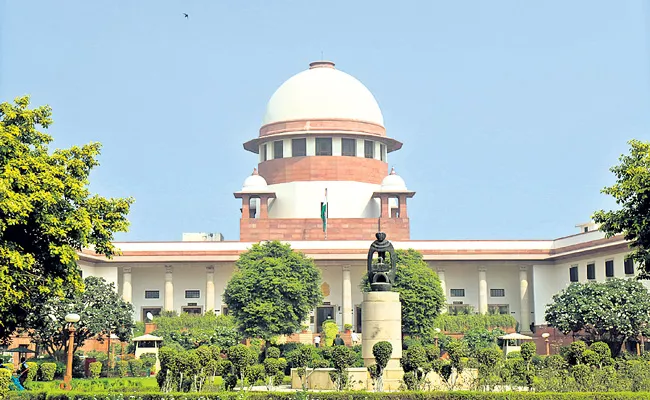 Supreme Court plans to form committee of farmers - Sakshi