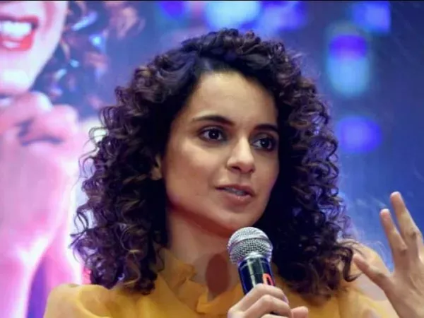 Kangana Ranaut in legal trouble over her comment  - Sakshi