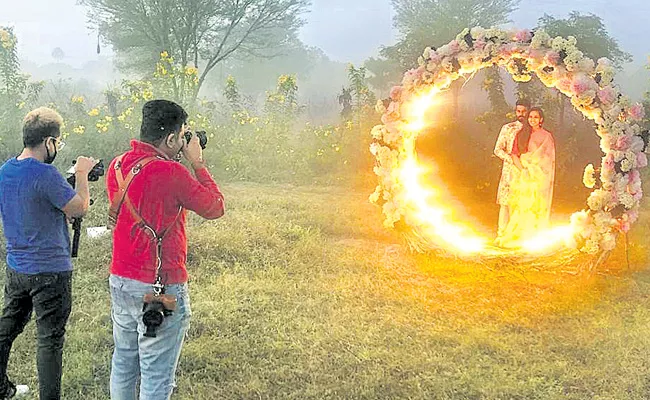 Special Story On Pre Wedding Photo Shoot - Sakshi