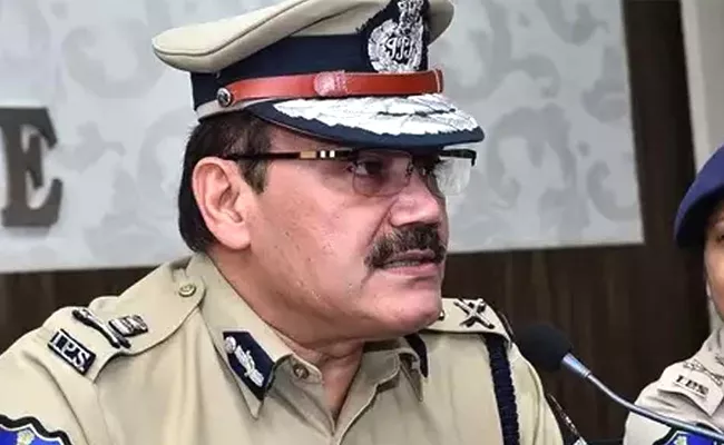 Hyderabad CP Anjani Kumar Release 2020 Crime Report - Sakshi