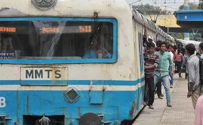 Hyderabad MMTS: Uncertainty Over Local Trains - Sakshi