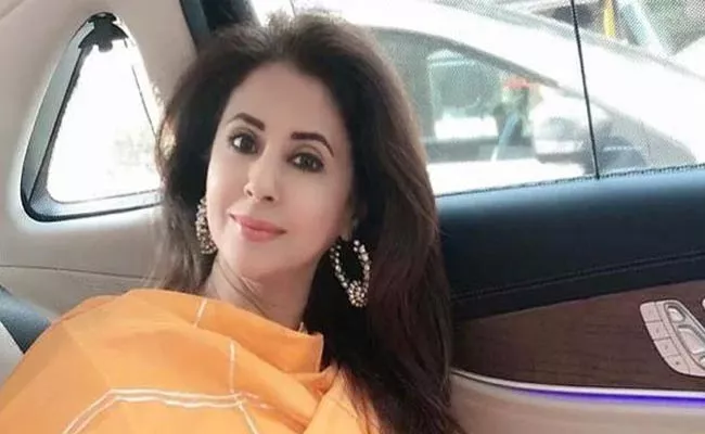 Urmila Matondkar Says Dont Want Be A Leader Sits In AC Rooms - Sakshi