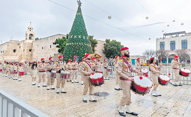 Coronavirus dampens Christmas joy in Bethlehem - Sakshi