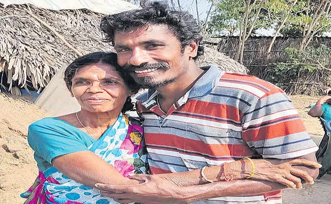 25 Years Later Man Came Home In Khammam - Sakshi