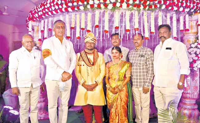 Harish Rao Helps an Orphan Girl Bhagya Marriage - Sakshi