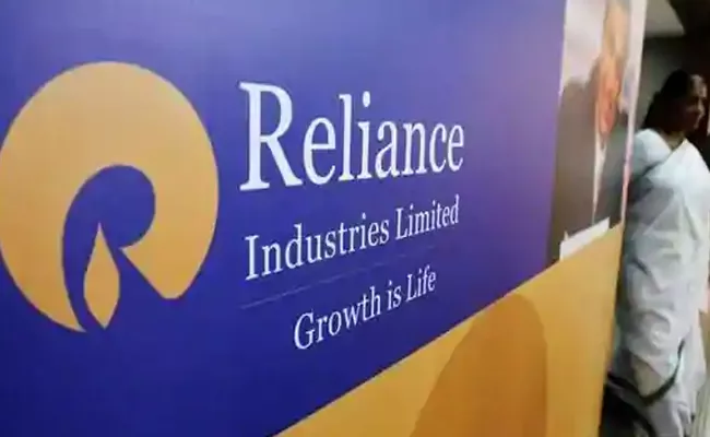 Reliance Industries to acquire 50 pc stake in IMG-R - Sakshi