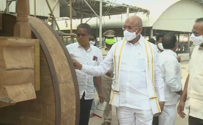 Venu Gopala Krishna Inspects Antarvedi Temple New Chariot - Sakshi