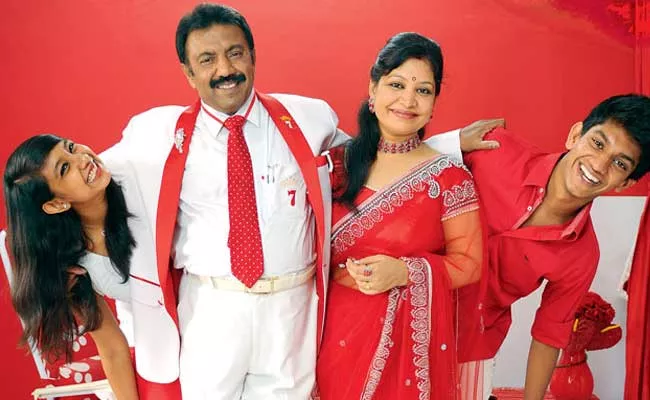 Sevenraj Obsessed With Red And White Colours In Bangalore - Sakshi