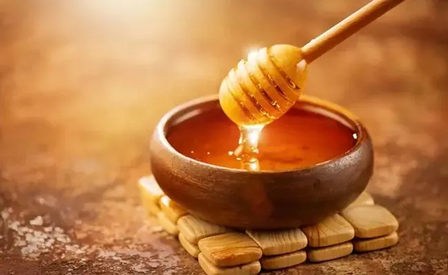  Chinese sugar found in Indian honey CSE report - Sakshi