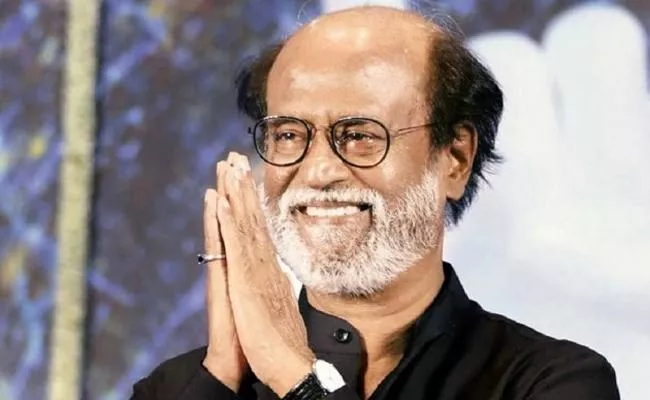 Karnataka Congress Comments On Rajinikanth Political Entry - Sakshi