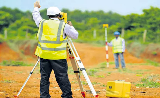 Revenue Department Is Rapidly Making Arrangements For A Comprehensive Land Resurvey Across AP - Sakshi