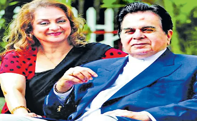 Veteran actor Dilip Kumar Health Condition Serious - Sakshi