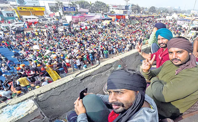 Farmer Union Decides to Bharat Bandh Today - Sakshi