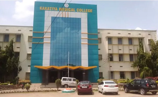 Mass Copying In Medical PG exams at Kakatiya Medical College - Sakshi